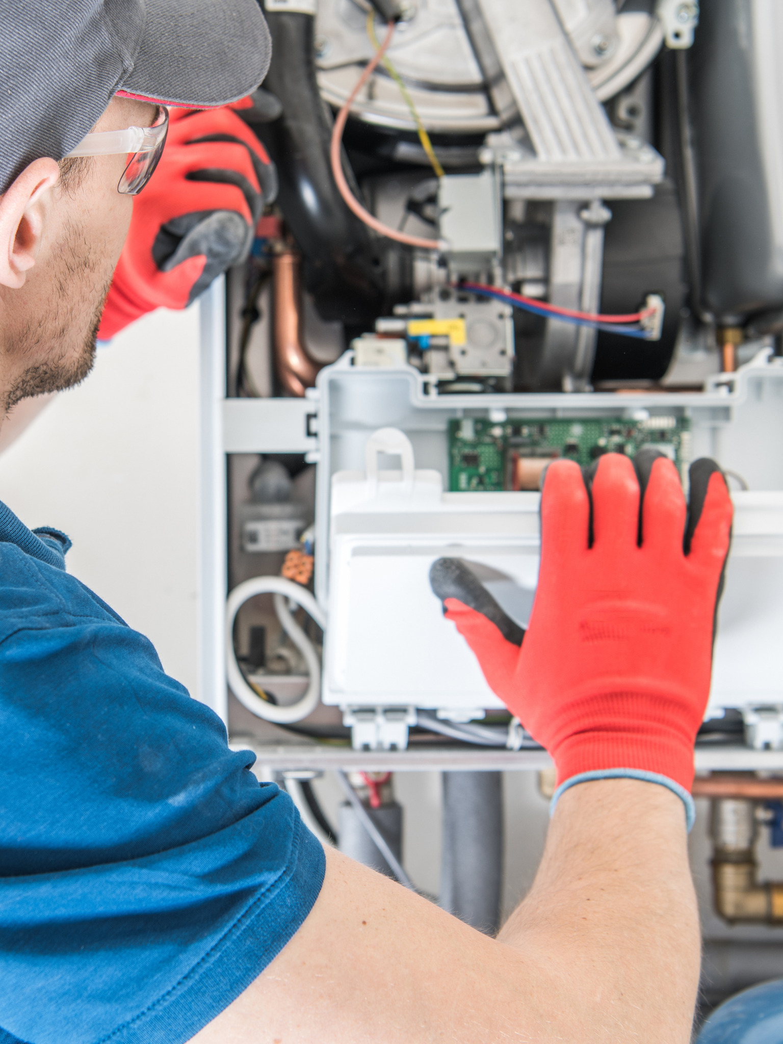 gas safe engineer near me West Kingsdown, TN15